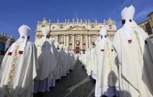 Missa de abertura do Sínodo da Sinodalidade na praça de São Pedro, no Vaticano, em 4 de outubro de 2023.