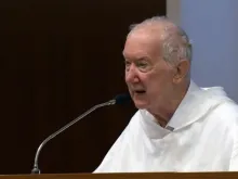 Padre Timothy Radcliffe disse a delegados do Sínodo da Sinodalidade que o período antes da assembleia deste ano "provavelmente será o tempo mais fértil de todo o sínodo, o tempo da germinação".