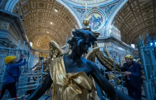 A Santa Sé anunciou que as restaurações concluídas no alto baldaquino sobre o altar central da basílica de São Pedro, projetado por Gian Lorenzo Bernini, serão reveladas em 27 de outubro de 2024.