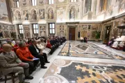 Papa Francisco hoje (11) com as delegações da diocese de Aosta, Itália, e com a congregação dos cônegos do Grande São Bernardo no Palácio Apostólico, no Vaticano.