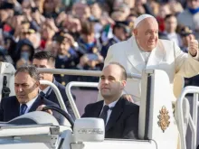 Papa Francisco na audiência geral de hoje (13) no Vaticano.