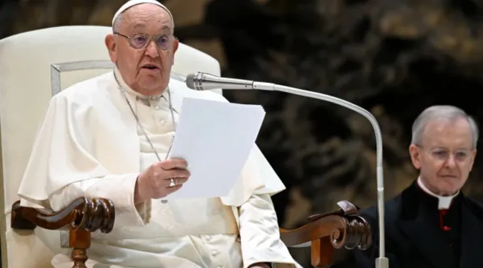 Papa Francisco em audiência geral no Vaticano ?? 