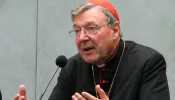 Era um construtor, diz biógrafa do cardeal George Pell dois anos depois da morte dele