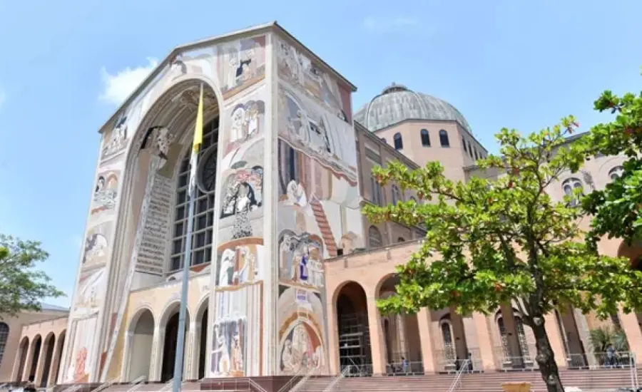 Desligamento de padre acusado de abuso sexual gera incertezas sobre  mosaicos da Basílica de Aparecida