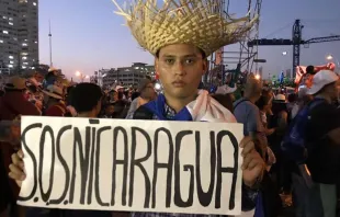 Um jovem da Nicarágua na JMJ Panamá 2019.