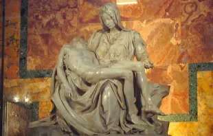 Pietà de Michelangelo