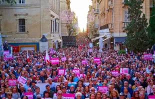 20 mil pessoas participam de uma marcha pró-vida em Malta