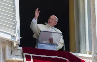 Papa Francisco durante o Angelus. Crédito: © Vatican Media