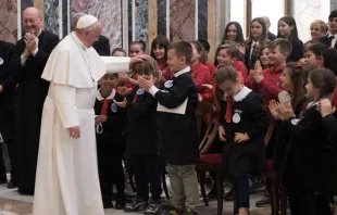 Papa Francisco recebe os irmãos Lassalistas.