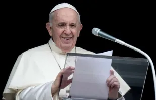 Papa Francisco na oração do Ângelus.