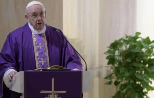 Papa Francisco na Missa na Casa Santa Marta.