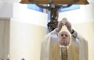 Papa Francisco na Missa na Casa Santa Marta.