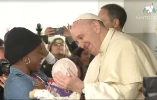 Papa Francisco visita o centro Dream de Zimpeto.