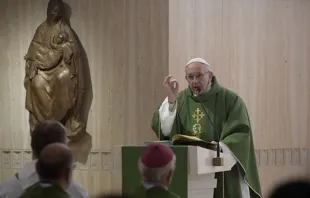 Papa durante a missa.