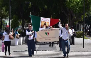 Peregrinação da Guarda Nacional Cristera à Basílica de Guadalupe. Crédito: Cortesia