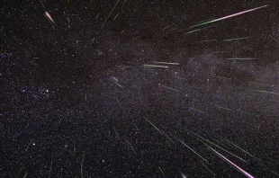 Chuva de meteoros das Perseidas em 2009.