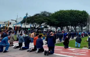 Rosário dos homens em Lima, Peru