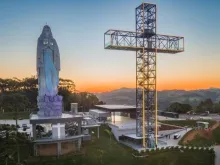 Santuário de Nossa Senhora de Lourdes e do Louvor