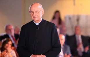 Monsenhor Fernando Ocáriz, prelado da Opus Dei.